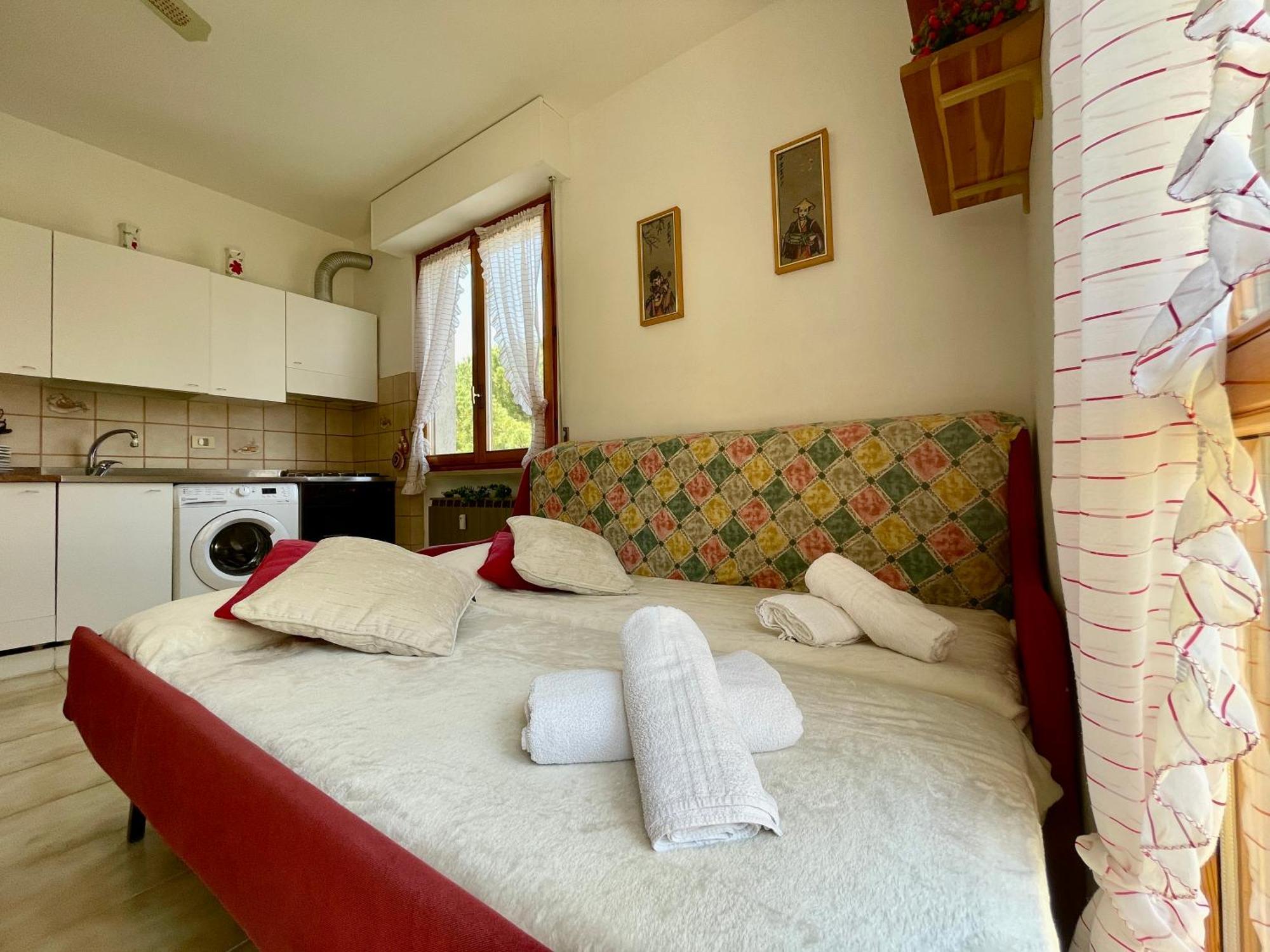 Apartament 2 Locali A 600 Mt Dal Mare - Free Parking Ceriale Zewnętrze zdjęcie